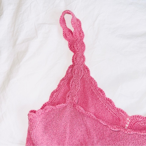 Aritzia Sunday Best Knit Top in Barbie Pink, Size Large - Picture 7 of 8